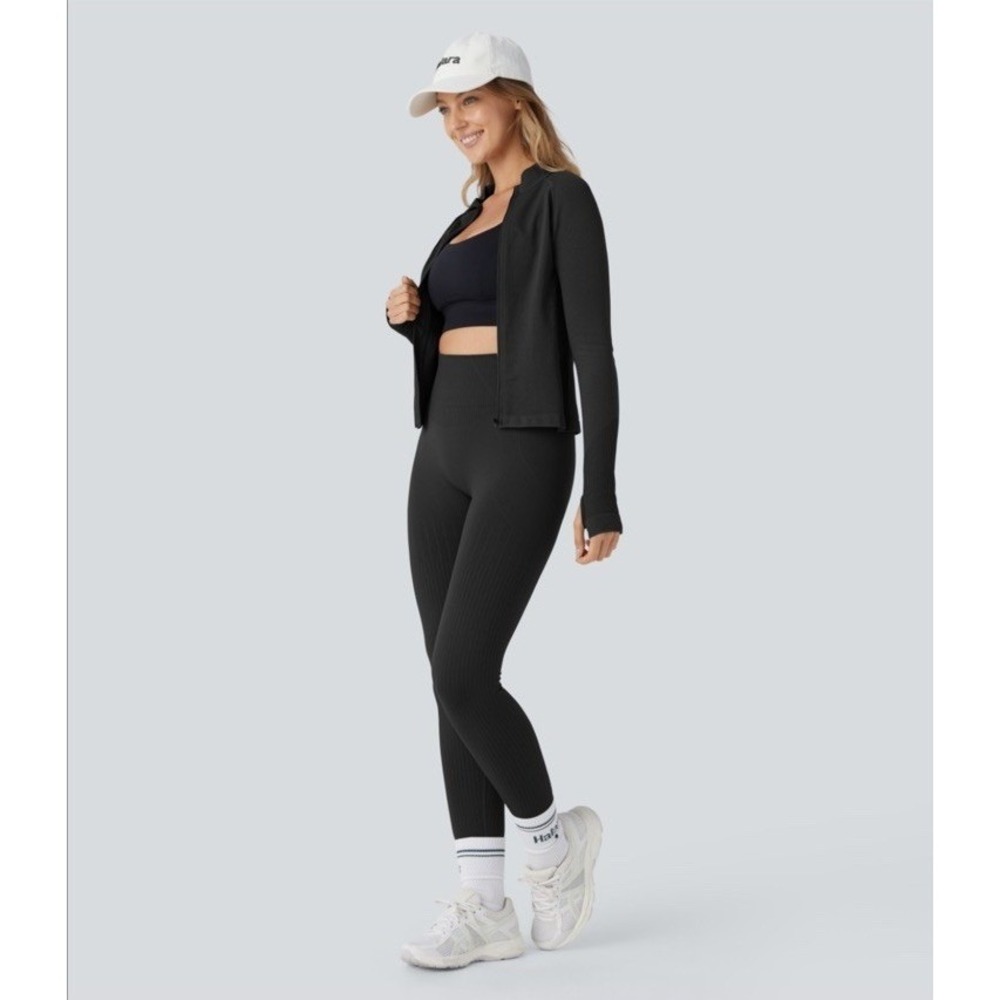 Halara OneForm Seamless Flow Collar Zip Up Jacket Raglan Thumb Hole Black M NWT - Picture 6 of 10